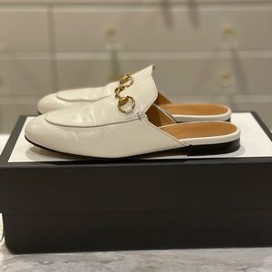 GUCCI Princetown Leather Slipper (Mystic White)